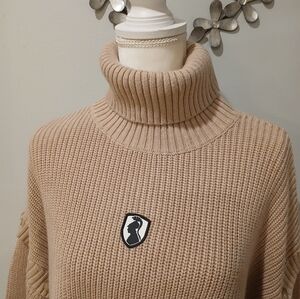 VHNY TURTLE NECK VERSATILE VEST ONE SIZE NWT